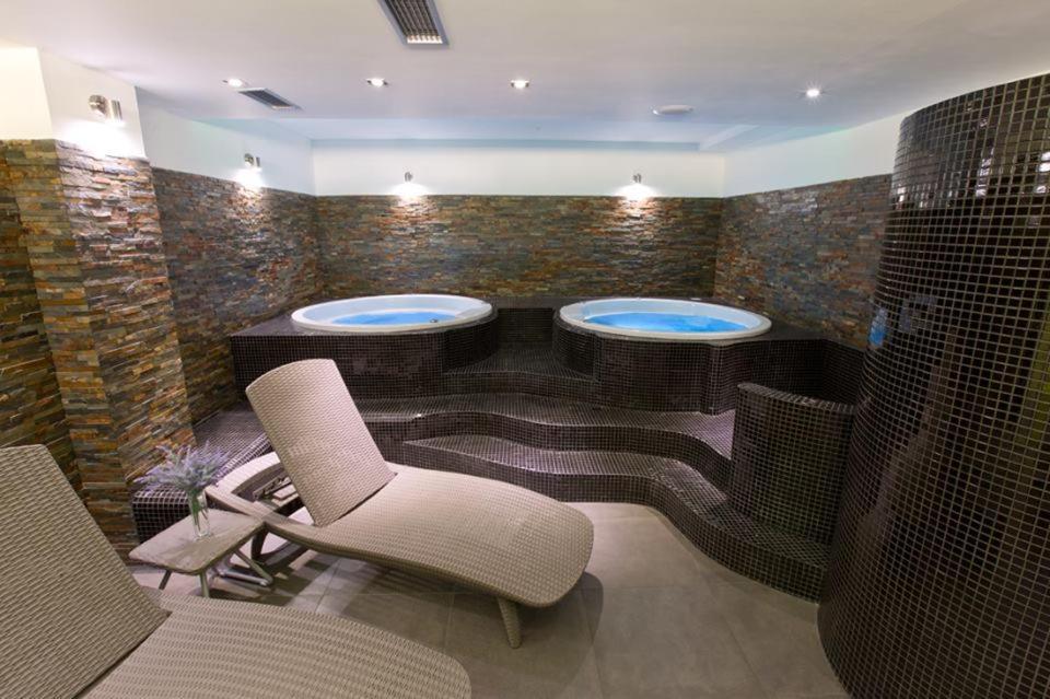 Hotel Reštaurácia GÓL Oravske Vesele Esterno foto