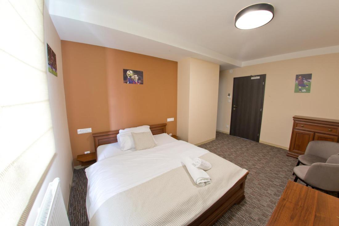 Hotel Reštaurácia GÓL Oravske Vesele Esterno foto